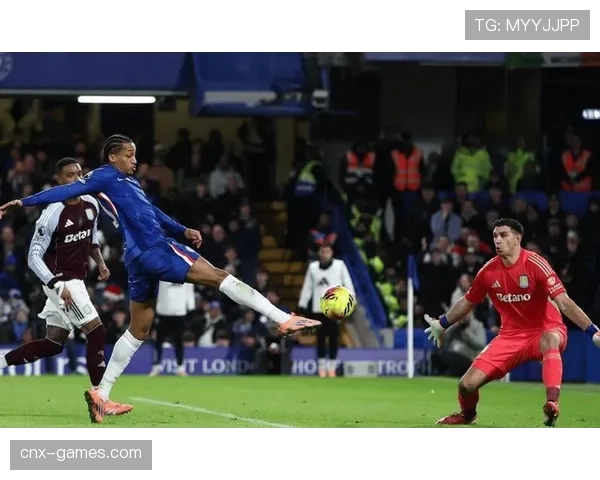 雷吉·沃尔顿英超表现抢眼，助球队强势冲击冠军